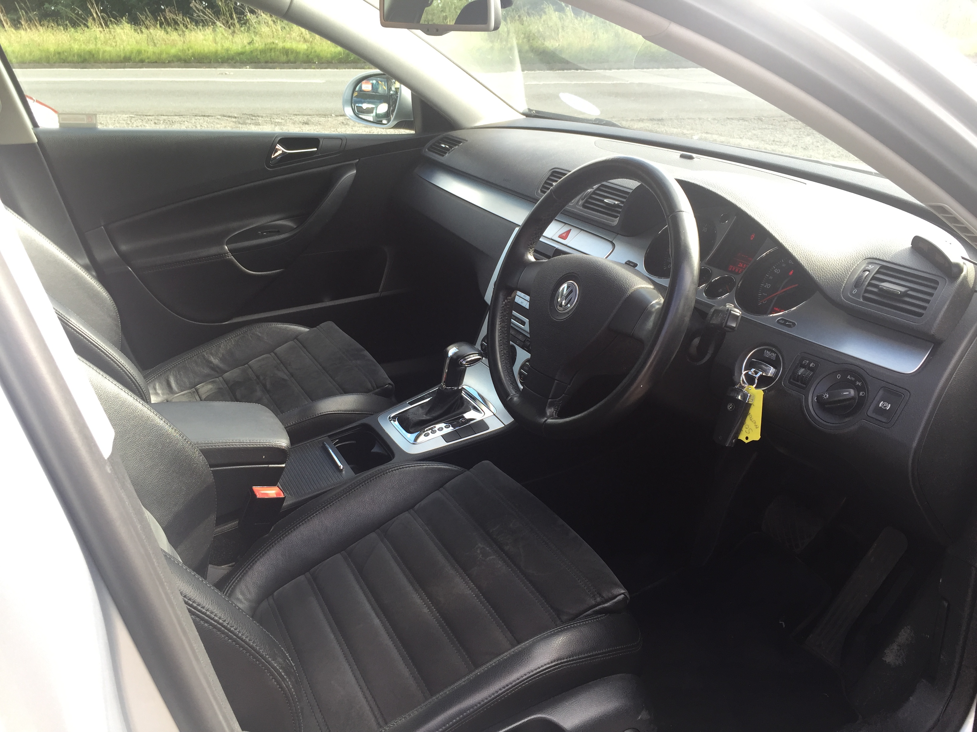 VW Passat 2.0TDI DSG 2008 Top Spec