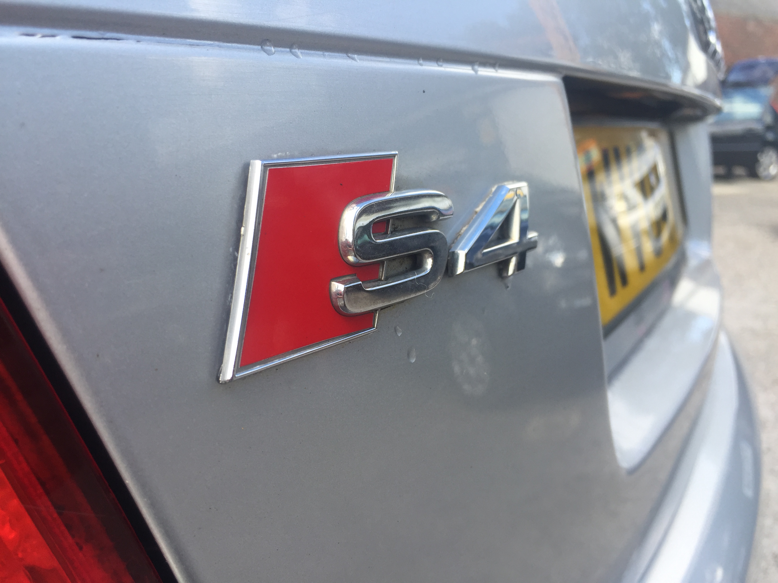 Audi S4 4.2 V8 344bhp
