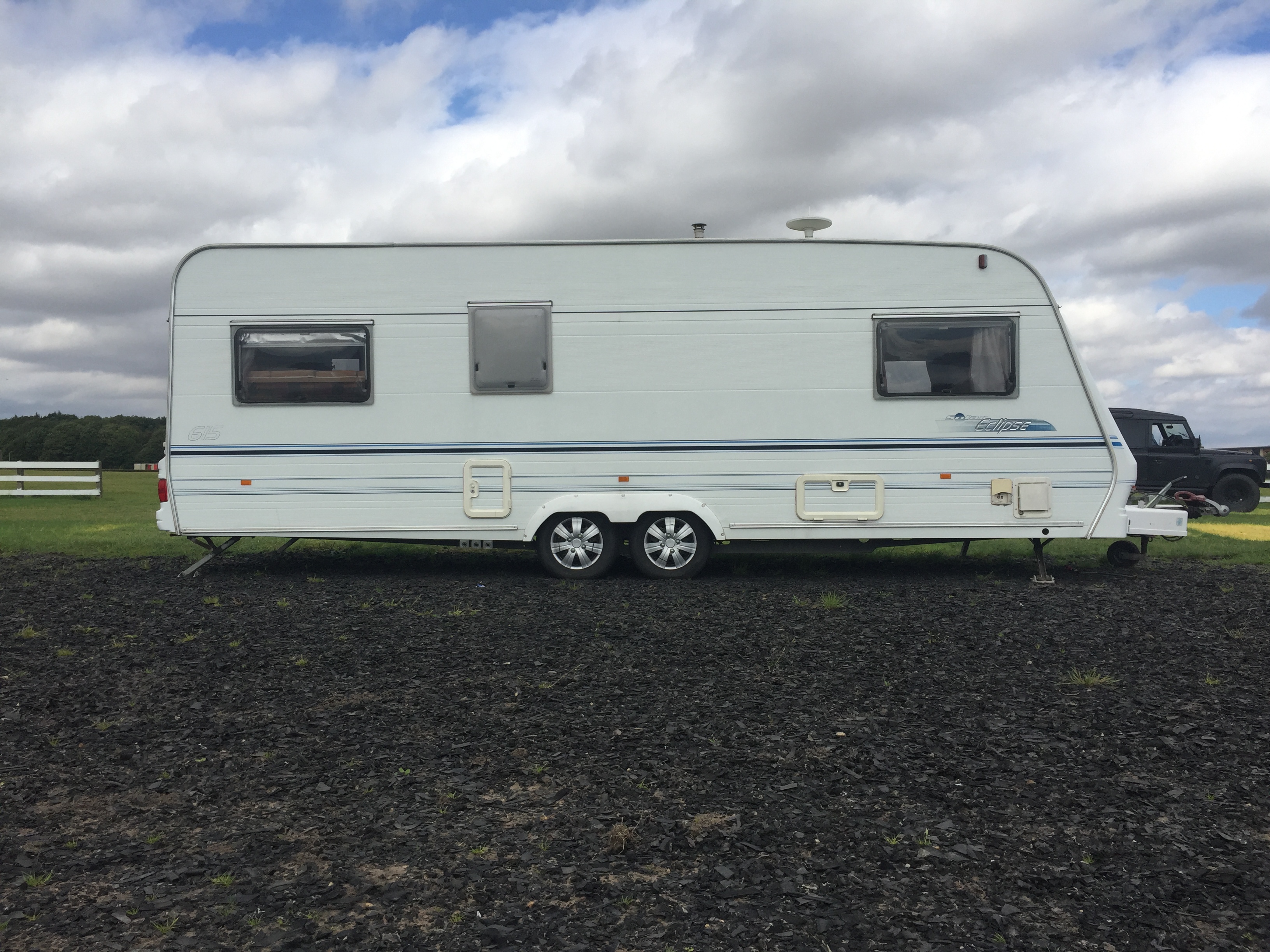 Lunar Eclipse Twin Axle 5 Berth