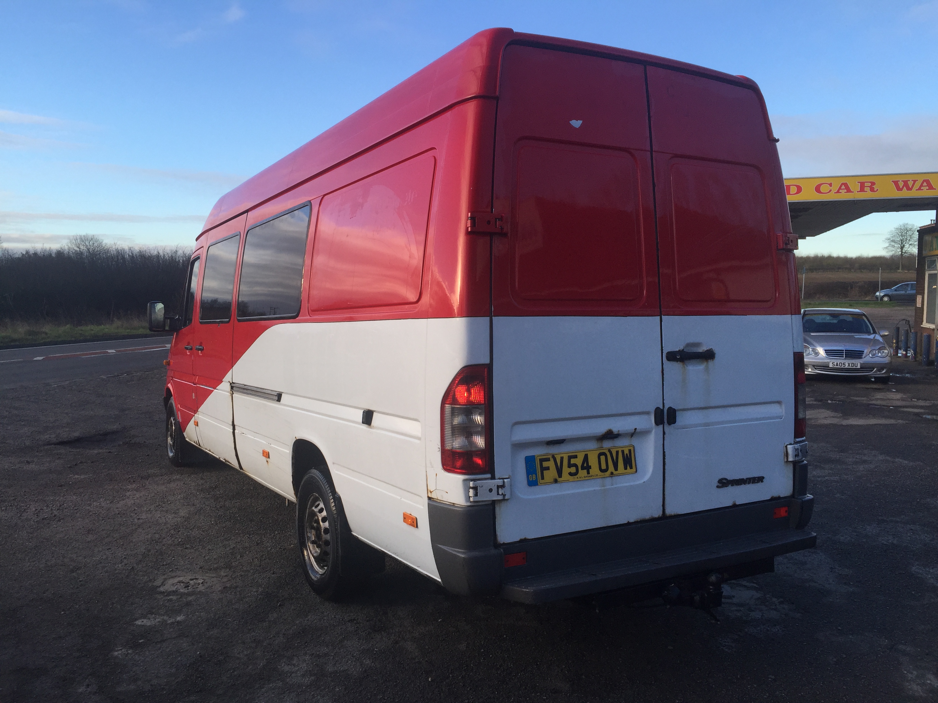 Mercedes Tour Van / Crew Van