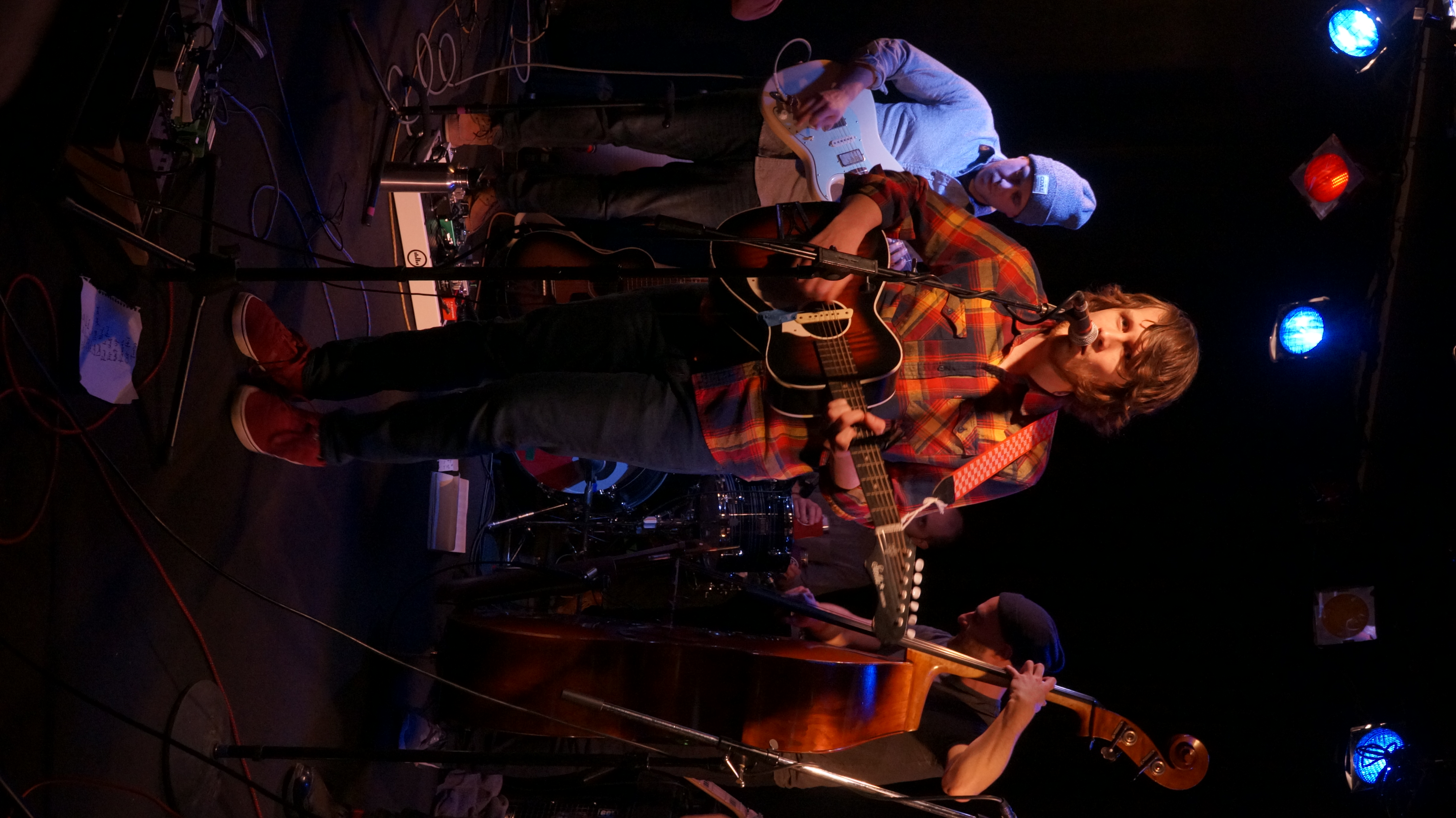 townsppl press shot - alex w ernie photo-mark knobil.jpg