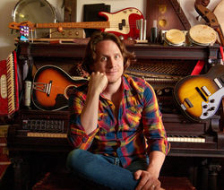 townsppl press shot