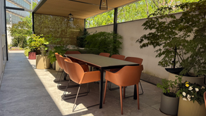Proyecto Exterior realizado con porcelánico antideslizante Slipstop Tenby Grey 60x120 de Alaplana Cerámica