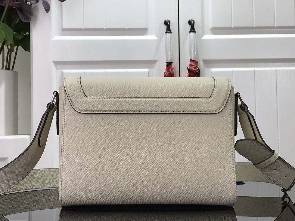 Miniature : MESSENGER NEW FLAP