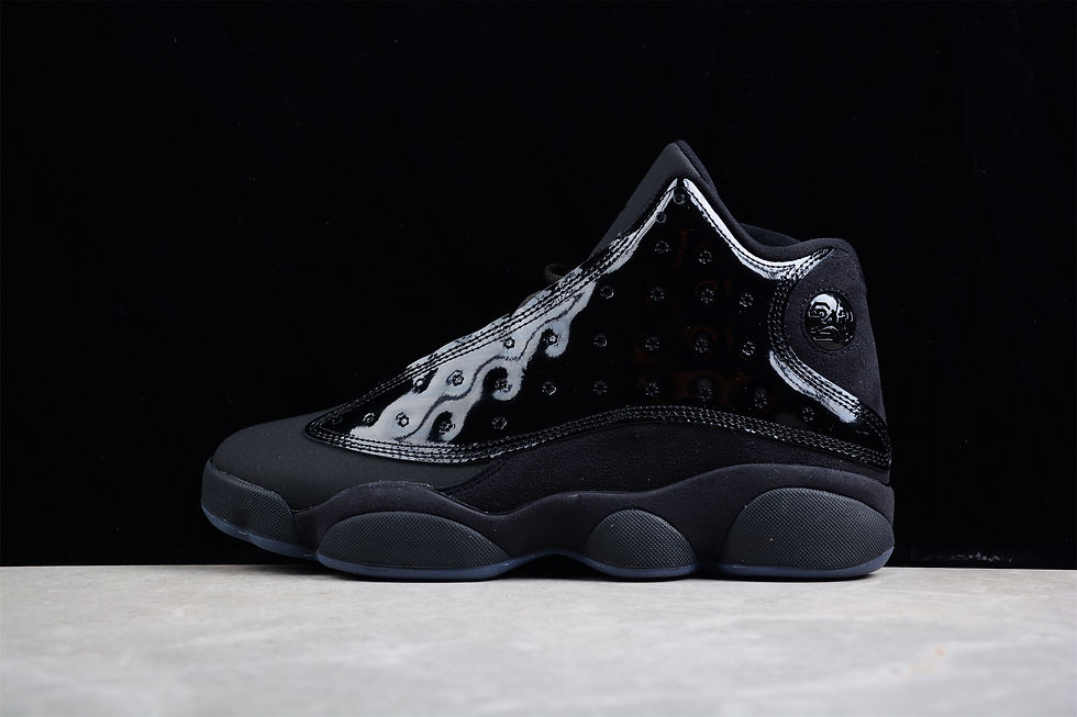 Miniature : NIKE JORDAN 13 CAP AND GOWN