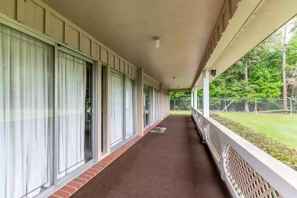 3DTC Guy's Dorm Porch.webp