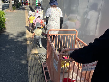 お散歩に行きました!