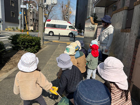 お散歩に行きました♪