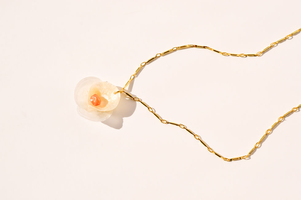 Thumbnail: Seashells in Bloom Necklace