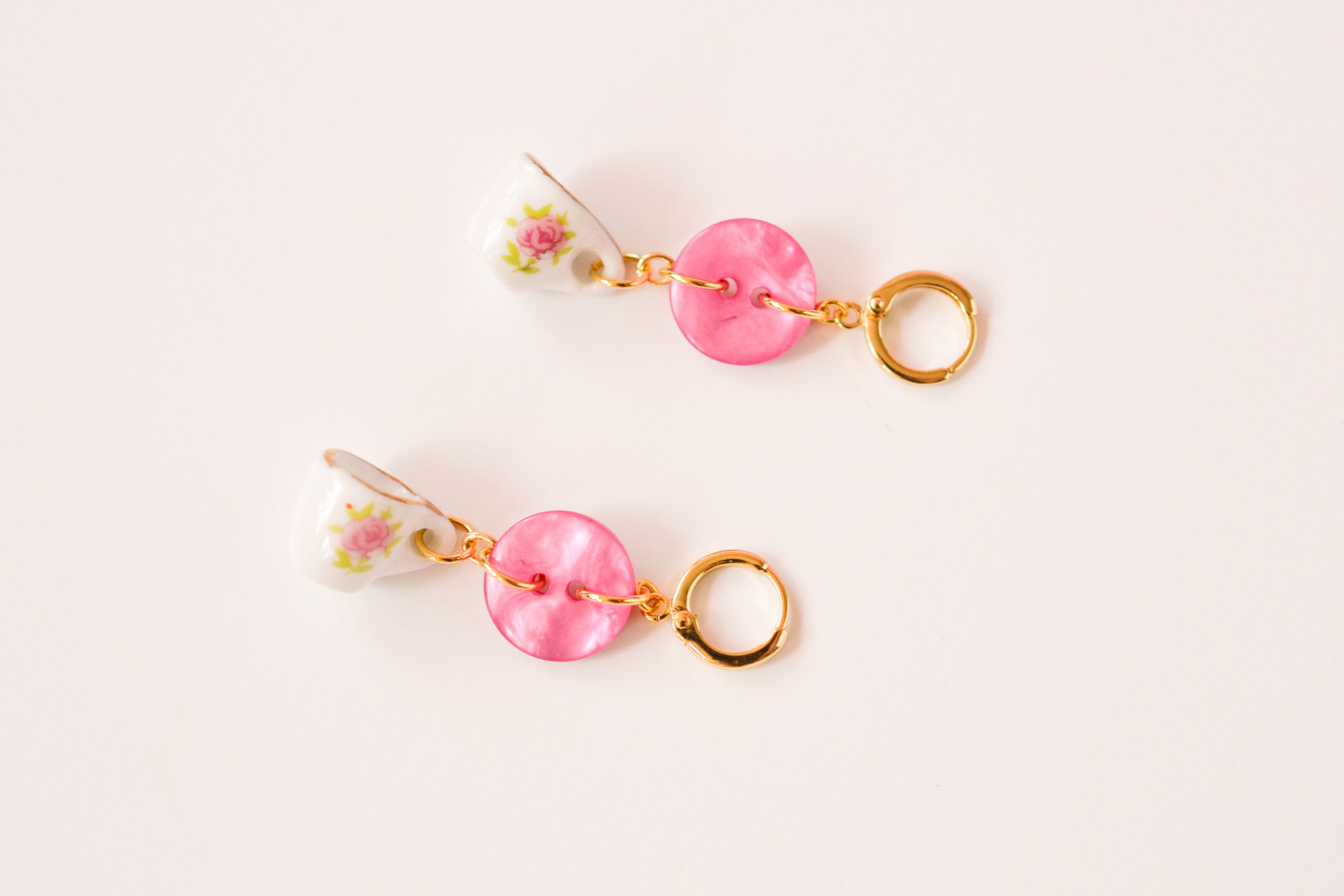 tea and buttons earrings