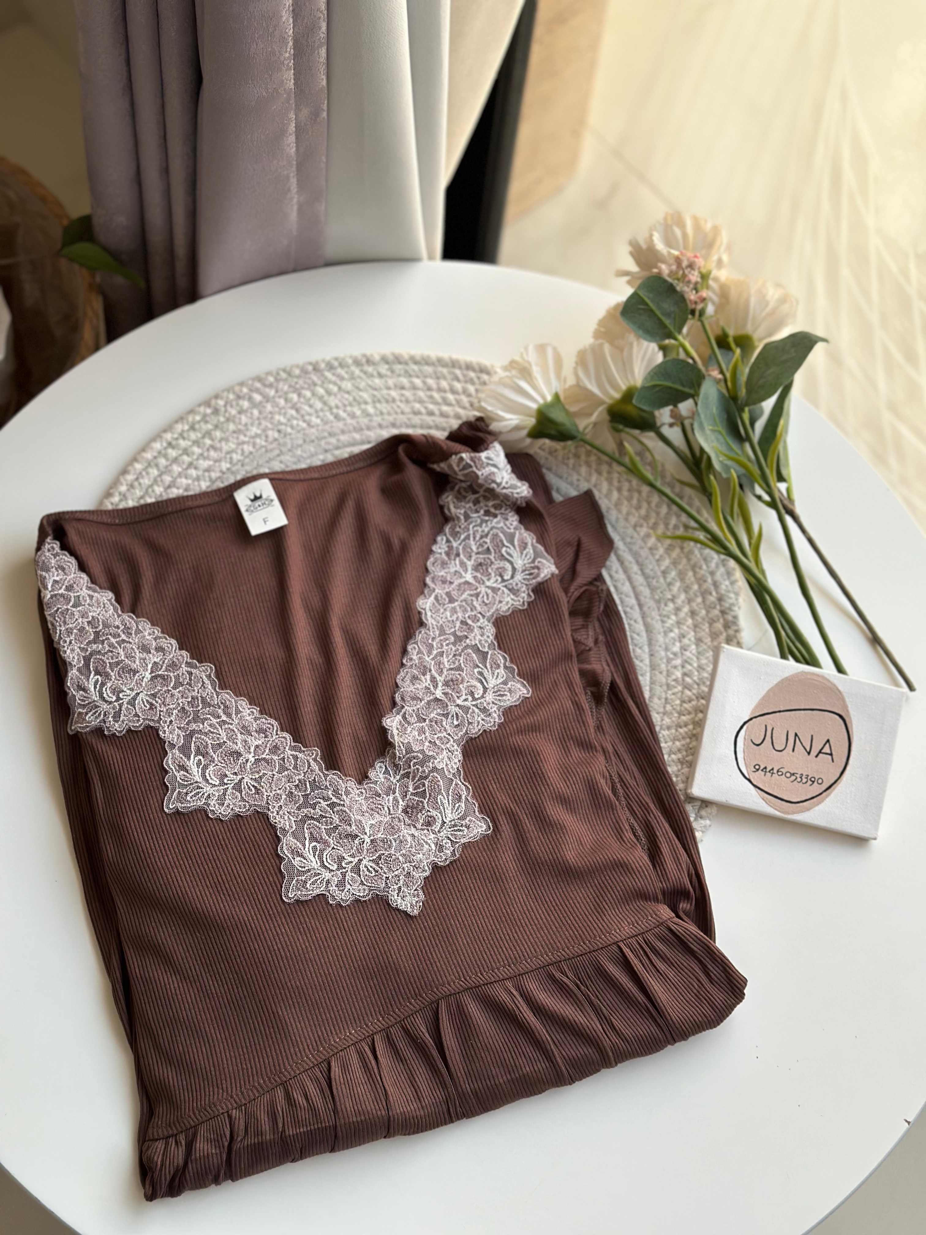 2001 - Brown Ribbed jersey with Lace 