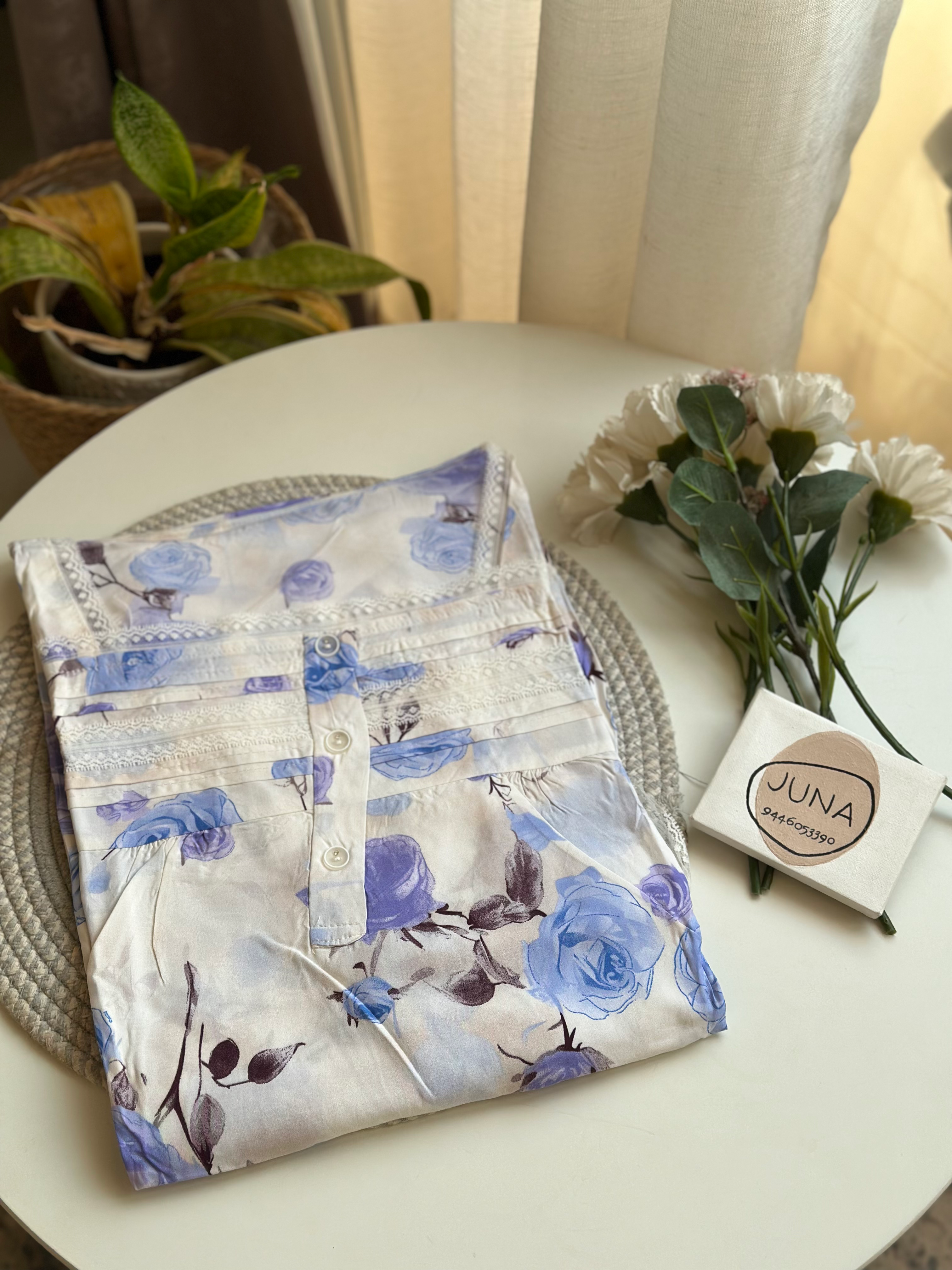 Square Neck Balloon Sleeve Nighty