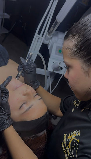 Imagen de WhatsApp 2025-09-30 a las 16_edited.jpg