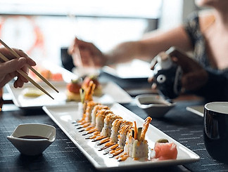 スシ・オン・ファイブ