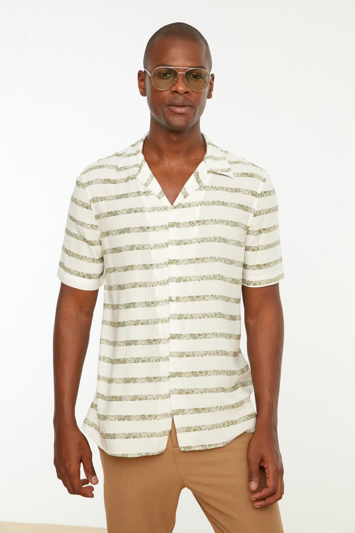 Men's Regular Fit Apaş Collar Draped Shirt TMNSS20GO0572