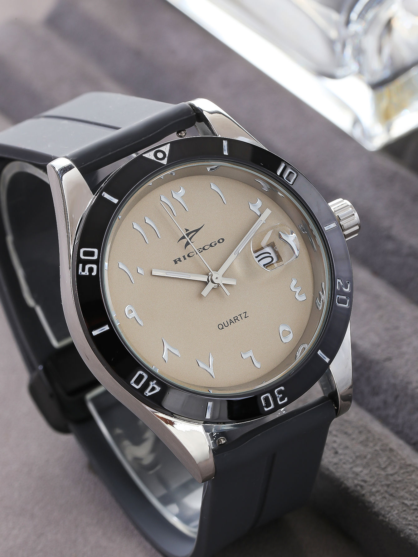 Fashionable, Sporty, Minimalist, Business Wristwatch With Quartz Movement, Large