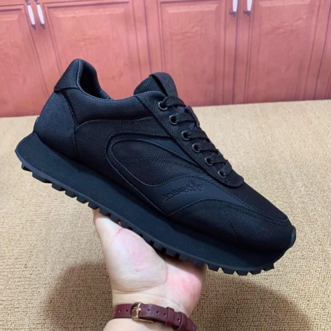 Men'S Shoes 2025 Trendy Soft Soled Summer Thin Round Toe Korea