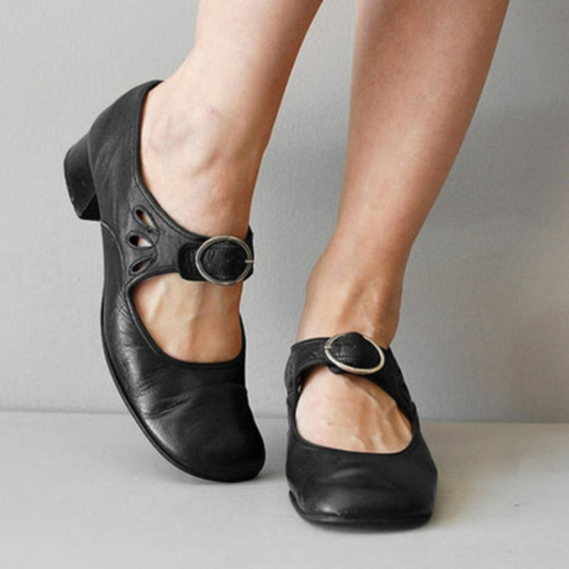 Women Shoes Low Heels Single Retro New Soft Sole Casual Thick
