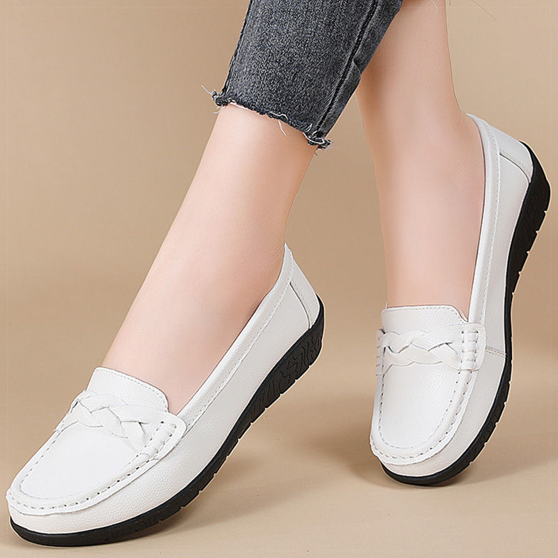Shoes Women 2025 New Loafers Slip On Flats Leather Woman Comfortable Flat