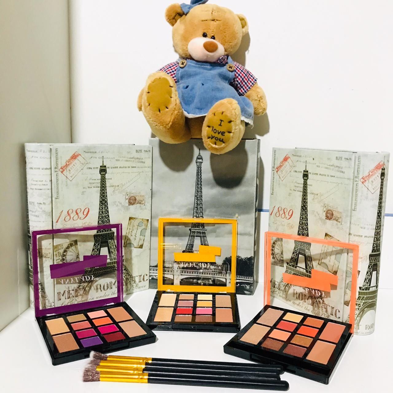 Paleta multiuso 🌸 ❣Labiales ❣rubores ❣iluminadores ❣sombras