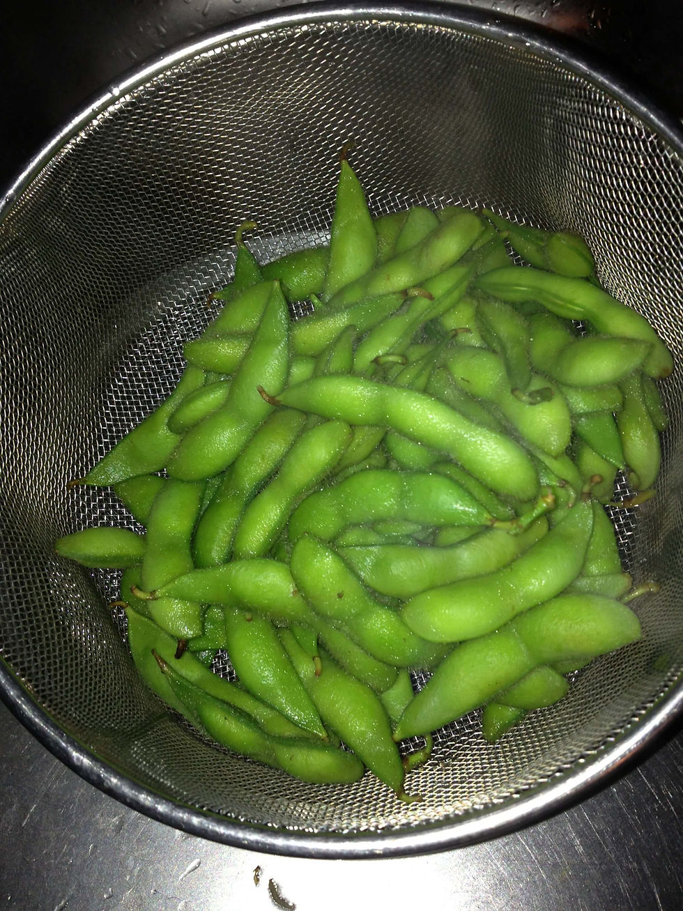 サムネイル： ご自宅用曙地区産 曙大豆枝豆 1袋300g 茹で方レシピと伯方の塩つき （税込1200円・送料別）