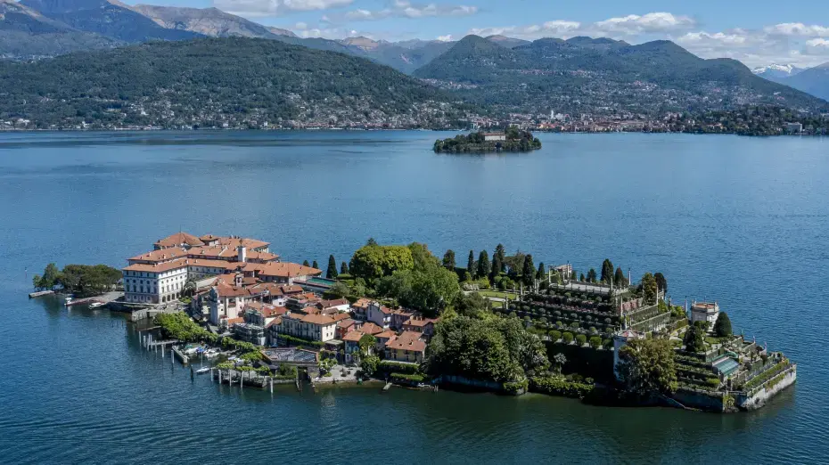 Isola Bella and Palazzo Borromeo