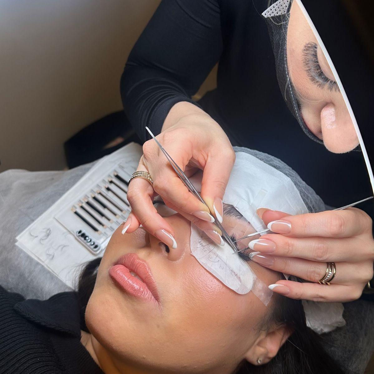 Lash Tech Certification