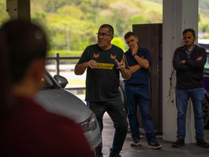 Novas Regras de Trânsito 2026: O Impacto nas Frotas e a Solução pela Direção Defensiva