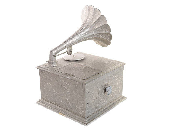 Thumbnail: Gramaphone