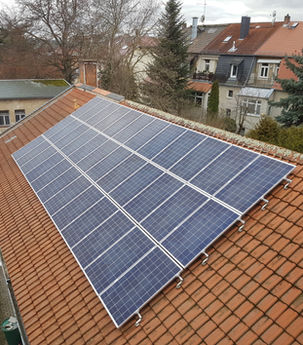 PV-Eindeckung mittleres Dach