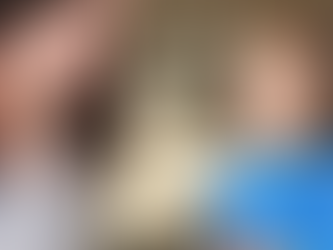 Une mère qui offre une communication calme, avec du temps et de l'écoute à son fils