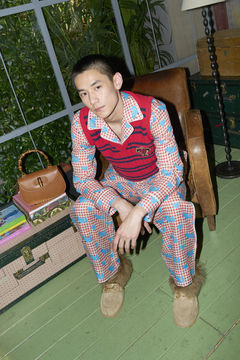 Gucci-Ha-ha-ha-2023-runway-The-Impression-011-scaled-1.jpeg