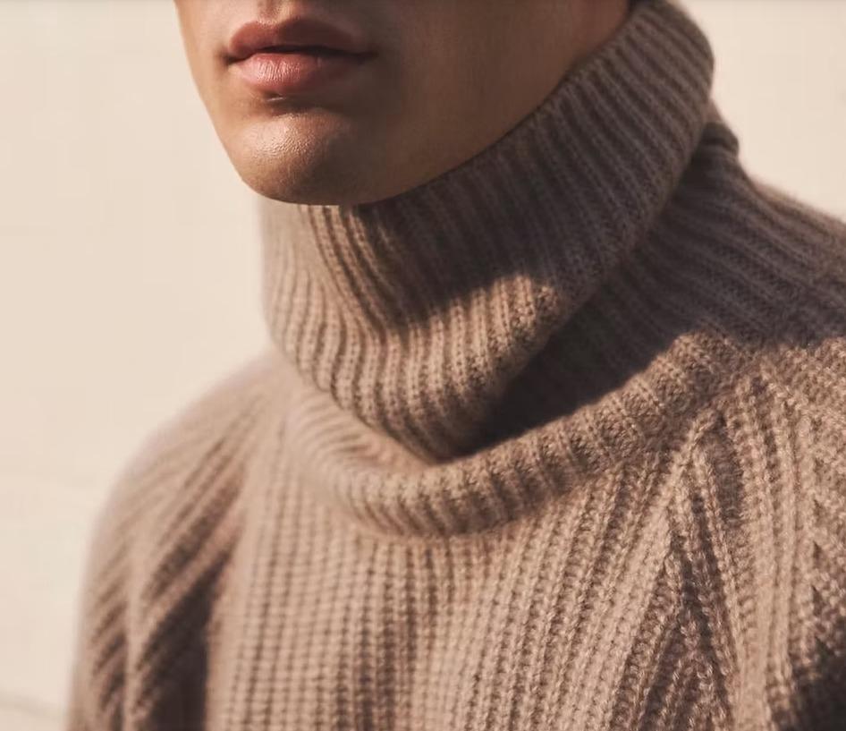 Paraggi product and knitwear