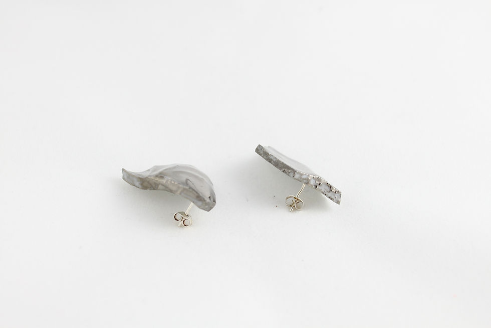 Thumbnail: Platinum earrings N°5- "Broken collection"