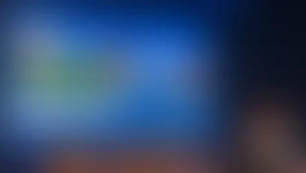 Hydro Synergy Ltd. CEO Ric Church presenting Lake Tewa field results at the 2025 Water NZ Conference, showing before-and-after cyanobacteria conditions during NZ ultrasonic algal management trials.