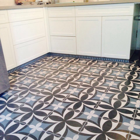 דוגמה פרח רטרו