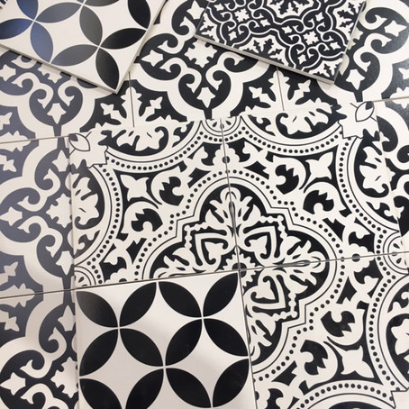 דוגמאות שחור לבן - יפו, מגזרות נייר ועיגולים