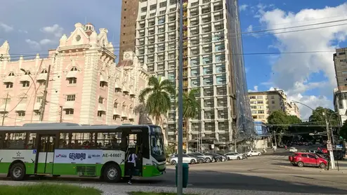 Preços de hospedagem em hotéis e imóveis despencam até 60% às vésperas da COP30