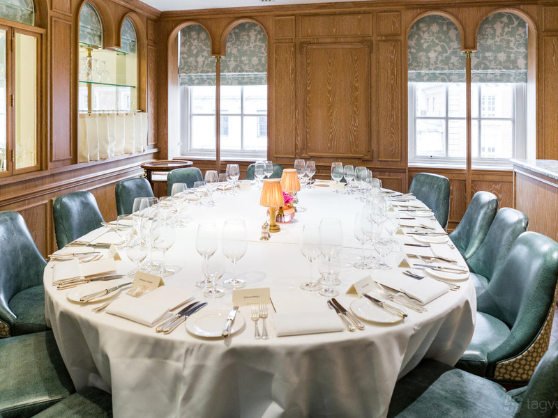 Fortnum & Mason — The Tasting Room