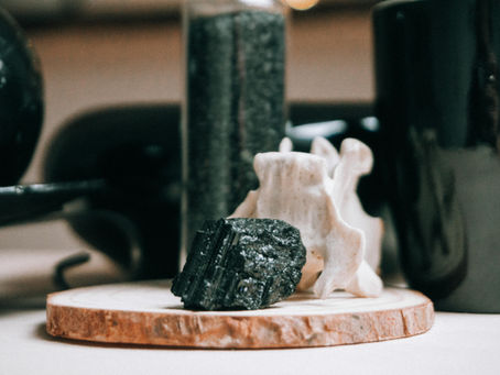 Best Crystals for Protection & Grounding (Feel Safe, Calm & Energetically Protected)