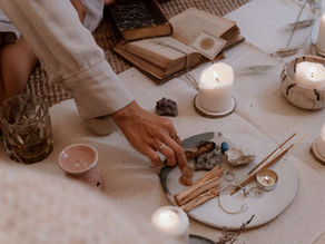 Morning Crystal Routine: Start Your Day with Intention and Positive Energy 🌿