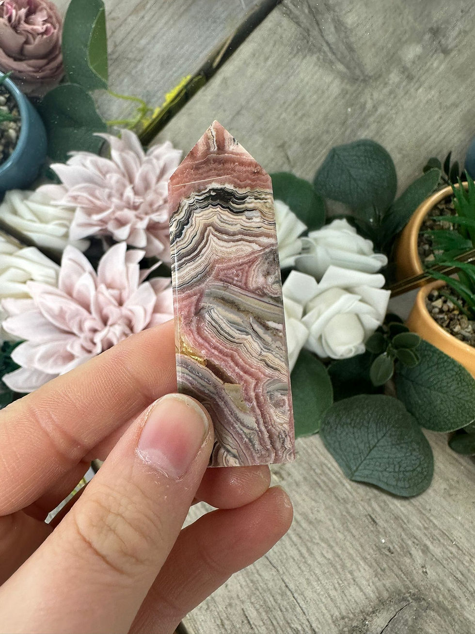 Thumbnail: Rhodochrosite Point