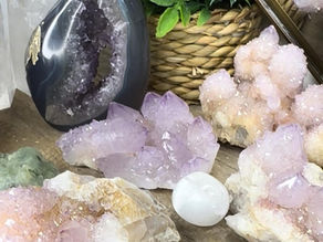 Crystals to Use With Your Pets (Safely & Gently)