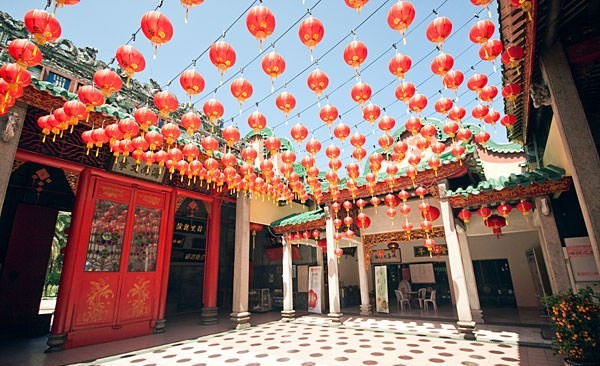 Open courtyard providing good ventilatio