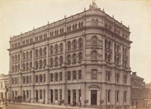 Robb's Buildings, south east corner of Collins and King Street, Melbourne *** MUST CREDIT: State Library of Victoria *** Date(s): ca. 1890 Description: photograph : albumen silver ; 14.3 x 20.0 cm., on mount. Copyright status: This work is out of copyright Terms of use: No copyright restrictions apply. Identifier(s): Accession no(s) H11741 Subjects: Melbourne (Vic.) -- Offices -- 482 Collins Street -- Robbs' Building