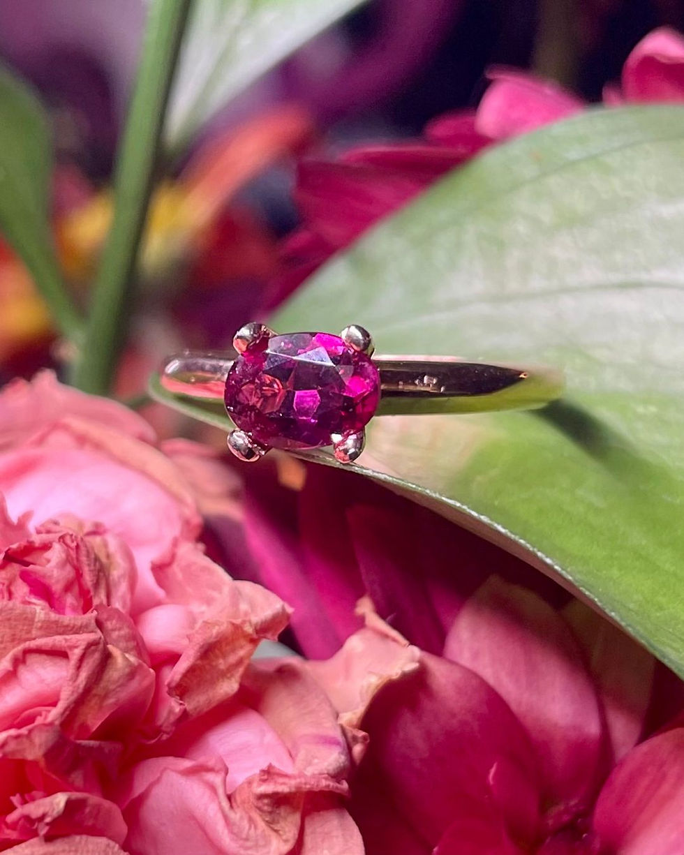 Thumbnail: Rhodolite Garnet Solitaire Ring 14k