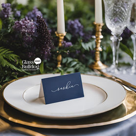 Wedding place card with guest name