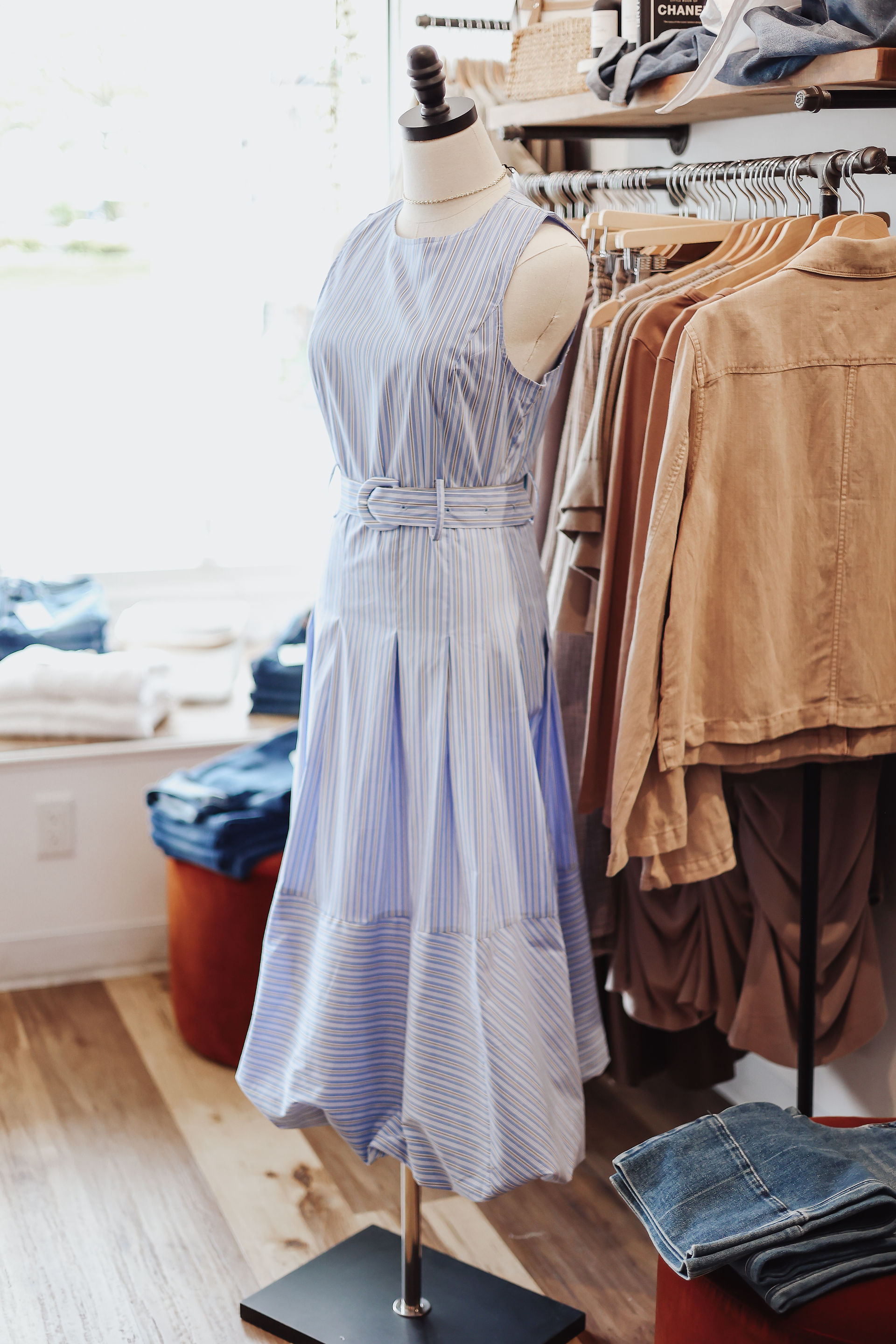Poplin Beleted Bubble Midi Dress