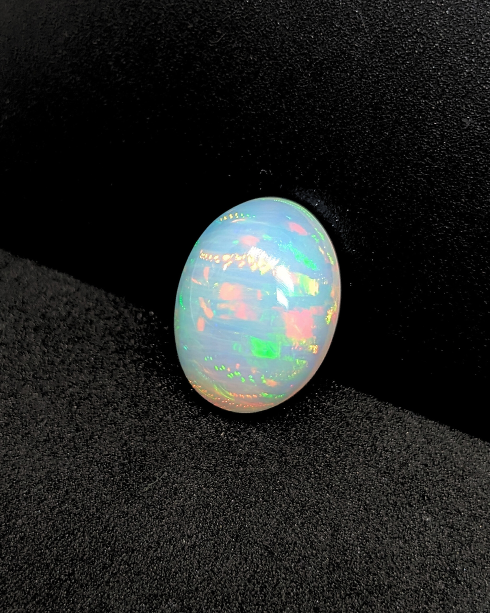 Thumbnail: AAA quality Ethiopian Welo opal gemstone for custom jewelry making