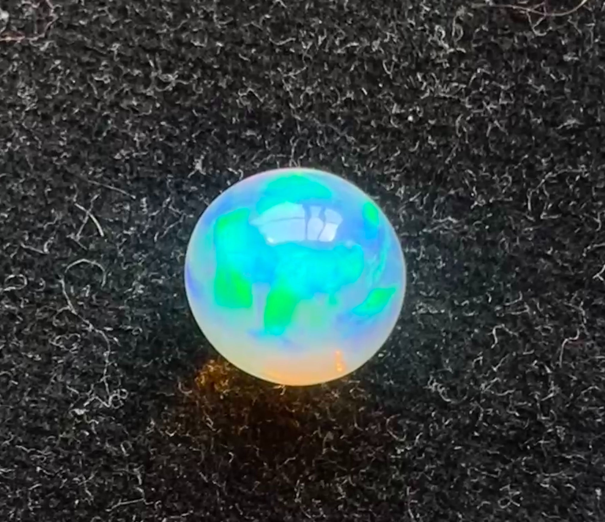 10mm Natural Ethiopian Welo Opal Bead